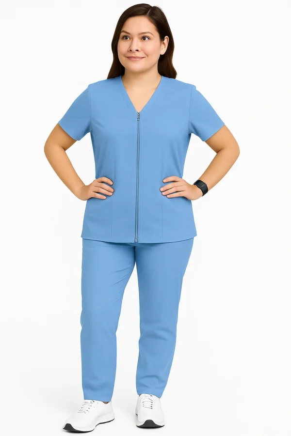 CONJUNTO ANTIFLUIDO AZUL CLARO CON CIERRE